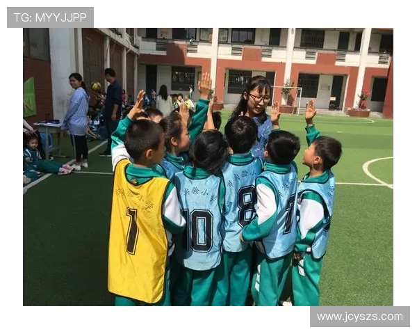 探索足球运动员成长历程与赛场精神力量与荣耀追梦故事传奇篇章录